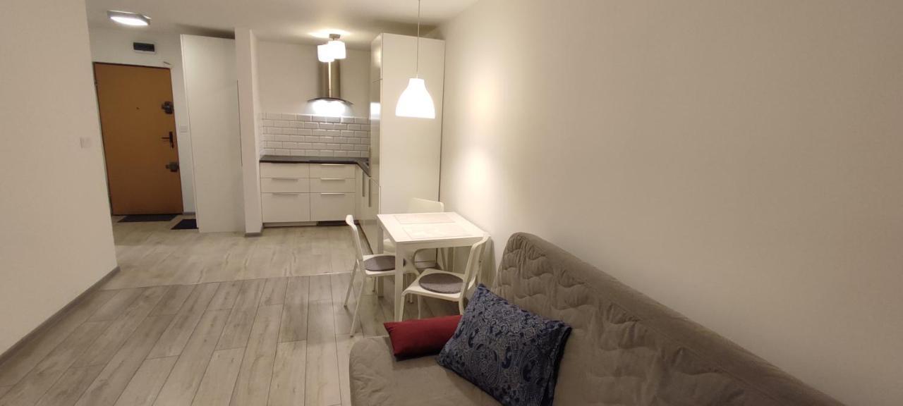 Top Apartamenty Centrum - Metro Rondo Onz وارسو المظهر الخارجي الصورة