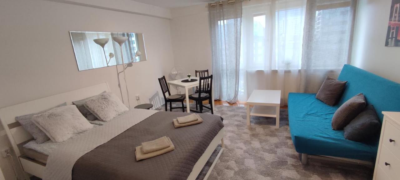 Top Apartamenty Centrum - Metro Rondo Onz وارسو المظهر الخارجي الصورة
