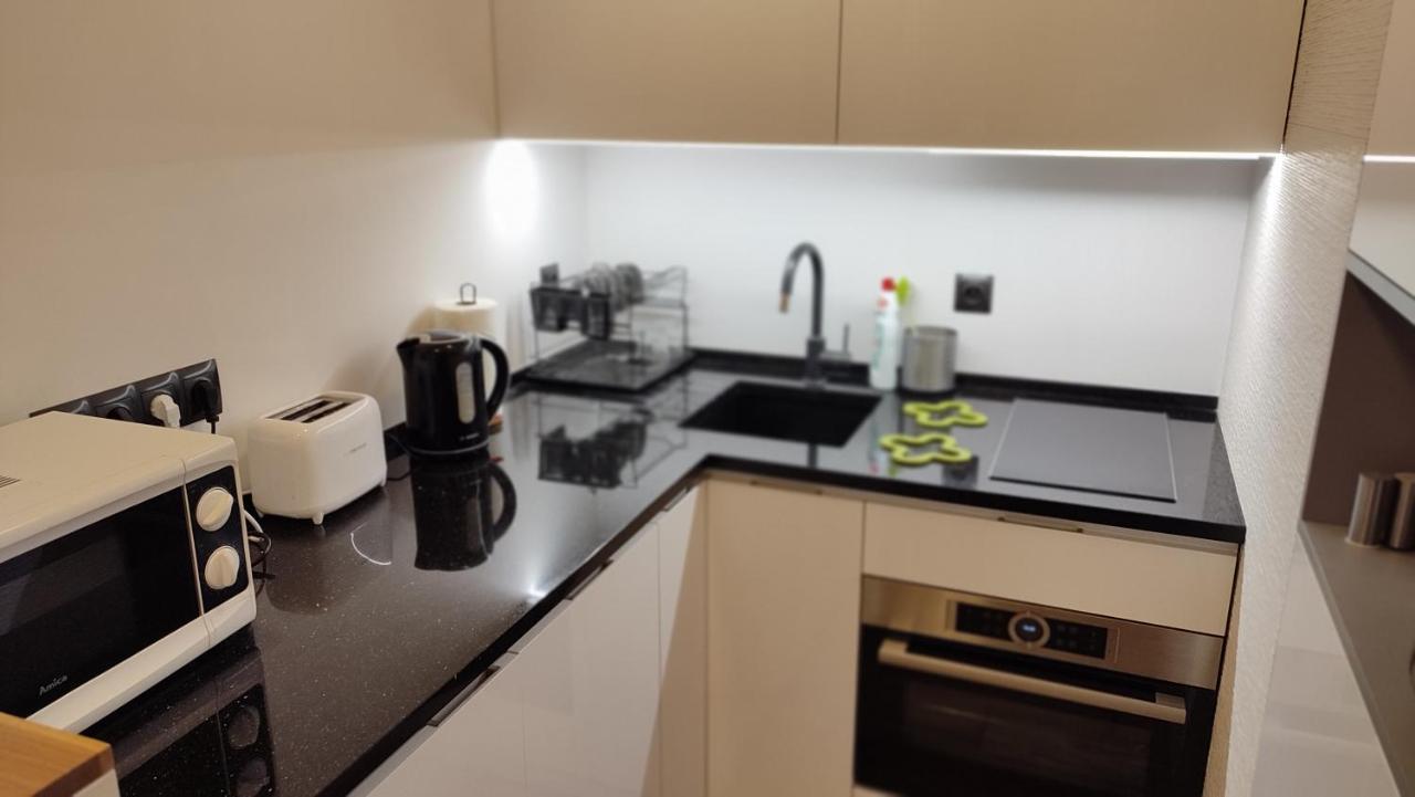 Top Apartamenty Centrum - Metro Rondo Onz وارسو المظهر الخارجي الصورة